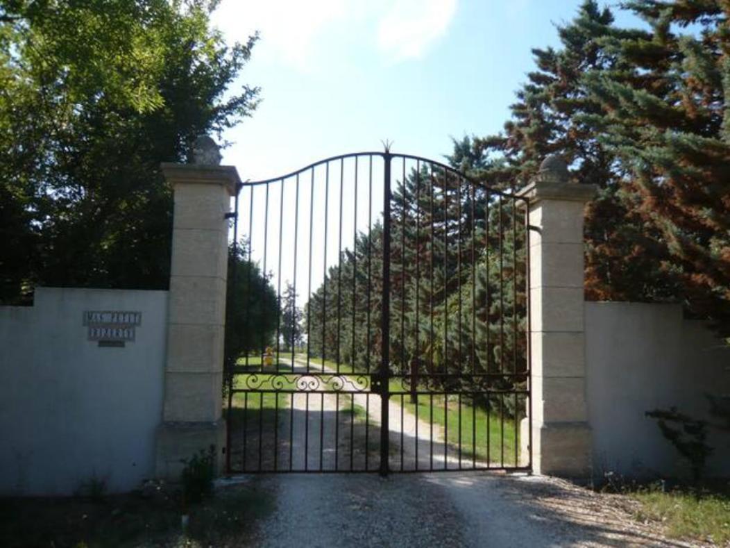 Вилла Les Templiers - Petit Bizerty 36 Pers Сен-Жиль Экстерьер фото